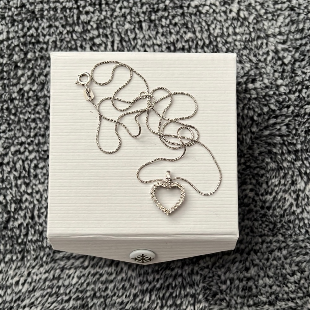 Heart necklace real diamond necklace